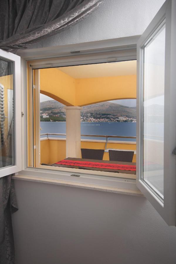 Lavanda Residence With Heated Pool Trogir Split Donji Okrug  Bagian luar foto