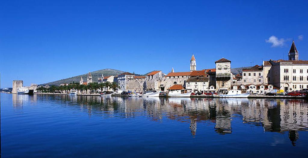 Lavanda Residence With Heated Pool Trogir Split Donji Okrug  Bagian luar foto