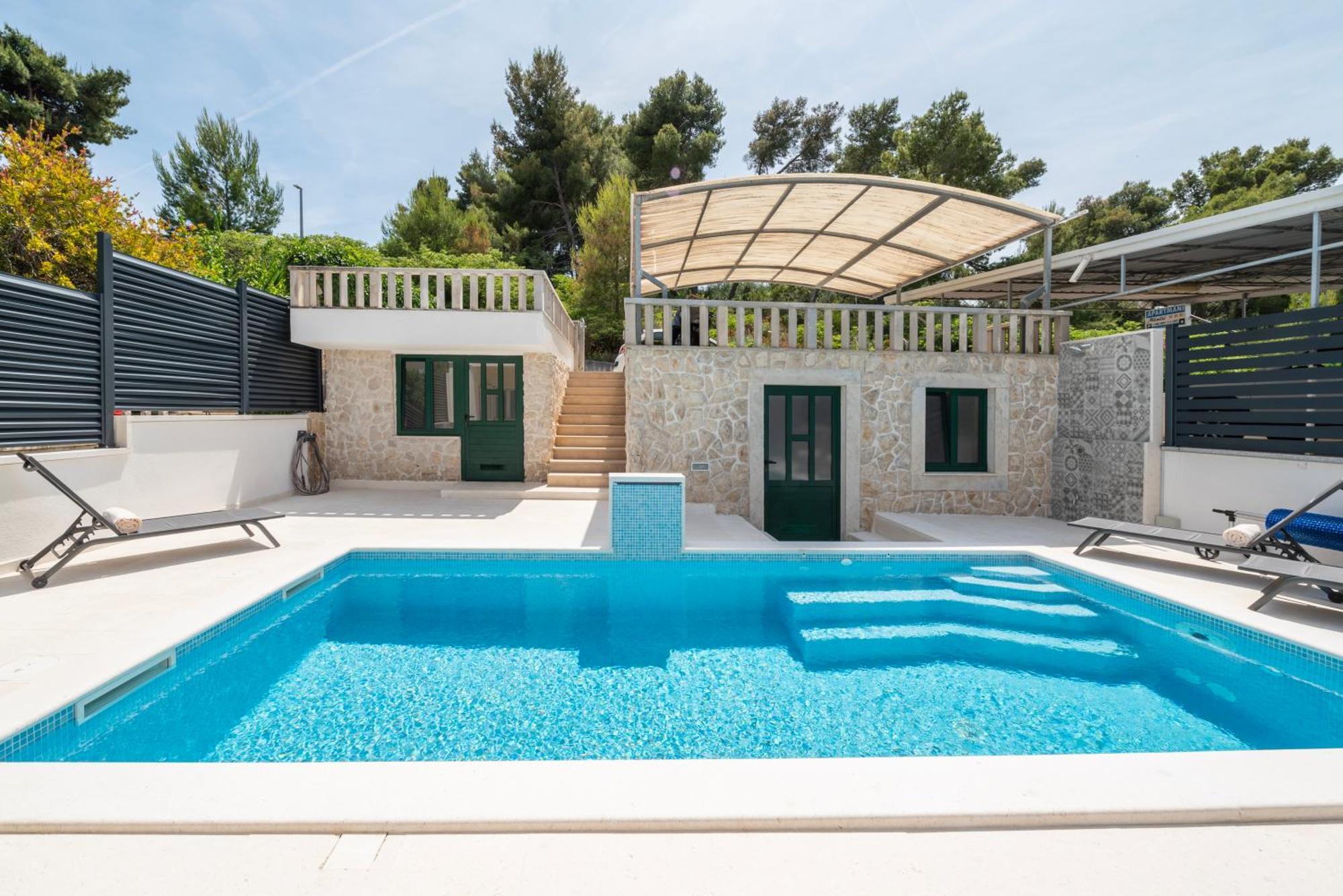 Lavanda Residence With Heated Pool Trogir Split Donji Okrug  Bagian luar foto