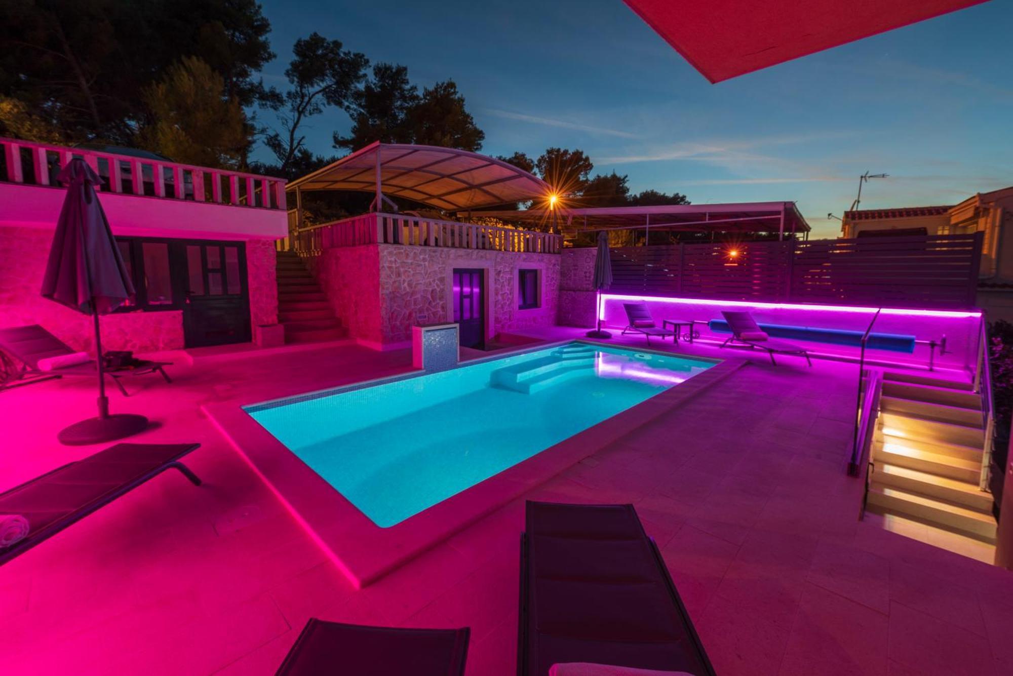 Lavanda Residence With Heated Pool Trogir Split Donji Okrug  Bagian luar foto